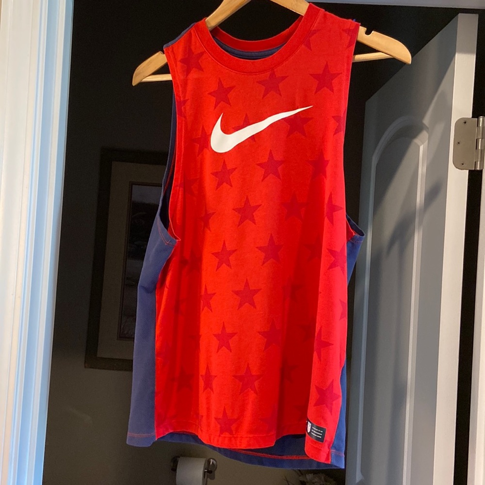 Nike patriotic NFL football tank top. Men’s Size Medium.  Red/white/blue.  EUC. - Picture 2 of 9